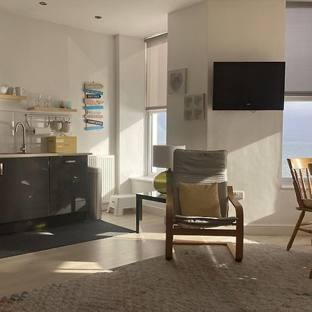 Marine Terrace Apartments Criccieth Exterior foto