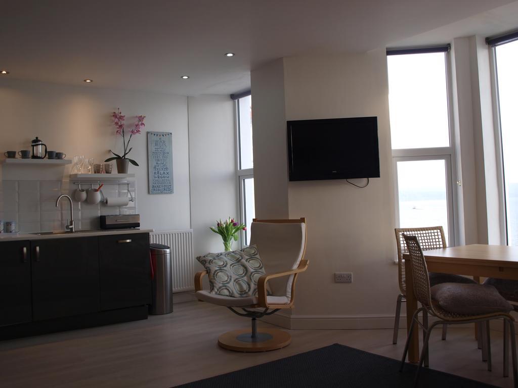 Marine Terrace Apartments Criccieth Exterior foto